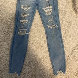 American Eagle distressed jeans